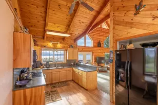 3635 Maidu Dr, Chiloquin, OR 97624 - Photo 9