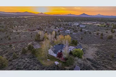 67076 Sunburst Street, Bend, OR 97703 - Photo 83