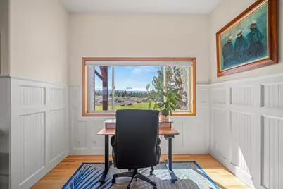 67076 Sunburst Street, Bend, OR 97703 - Photo 25