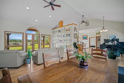 67076 Sunburst Street, Bend, OR 97703 - Photo 15