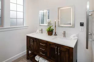 60486 Seventh Mountain Dr, Bend, OR 97702 - Photo 11