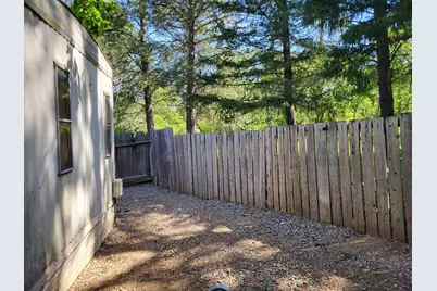 7001 Rogue River Highway #23, Grants Pass, OR 97527 - Photo 11