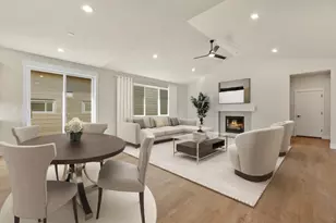 3966 NE Oakside Loop, Bend, OR 97701 - Photo 3