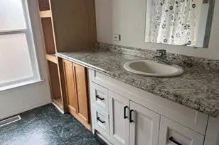 16540 William Foss Rd, La Pine, OR 97739 - Photo 7