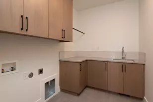 1134 NW Ochoa Dr, Bend, OR 97703 - Photo 19