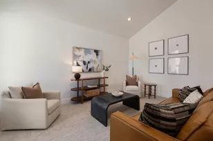1134 NW Ochoa Dr, Bend, OR 97703 - Photo 17