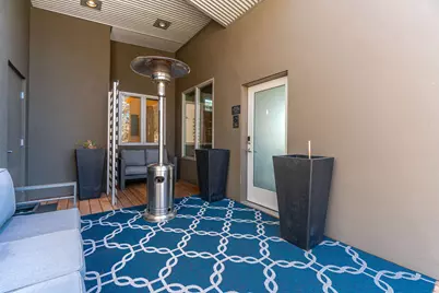 636 NW Portland Avenue, Bend, OR 97703 - Photo 3