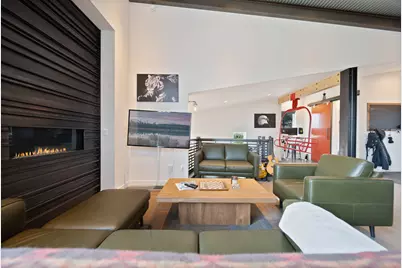 636 NW Portland Avenue, Bend, OR 97703 - Photo 23