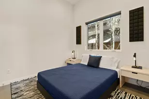 636 NW Portland Ave, Bend, OR 97703 - Photo 11