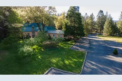 459 Galice Road, Merlin, OR 97532 - Photo 19