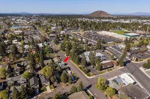 195 SE Roosevelt Ave, Bend, OR 97702 - Photo 43