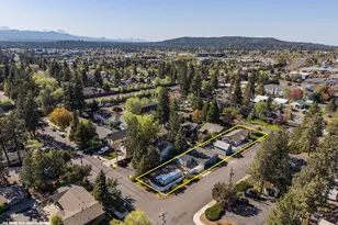 195 SE Roosevelt Ave, Bend, OR 97702 - Photo 35