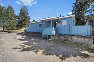 195 SE Roosevelt Ave, Bend, OR 97702 - Photo 9