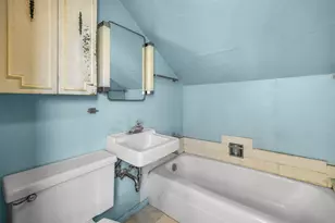 195 SE Roosevelt Ave, Bend, OR 97702 - Photo 17