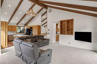 17235 S Century Drive, Bend, OR 97707 - Photo 3