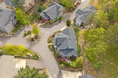 205 Oak Knoll Way, Jacksonville, OR 97530 - Photo 49