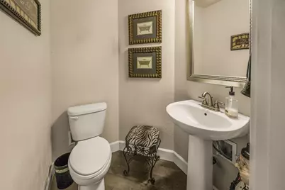 205 Oak Knoll Way, Jacksonville, OR 97530 - Photo 33