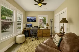 205 Oak Knoll Way, Jacksonville, OR 97530 - Photo 35