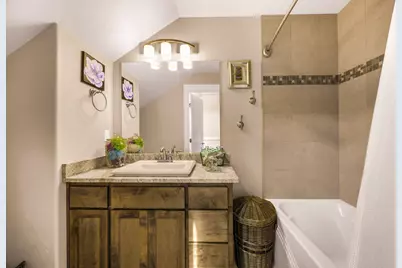 205 Oak Knoll Way, Jacksonville, OR 97530 - Photo 43