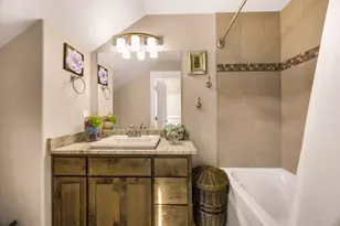 205 Oak Knoll Way, Jacksonville, OR 97530 - Photo 43