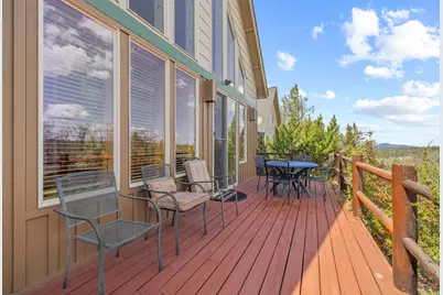 4647 Marsh Hawk Drive, Klamath Falls, OR 97601 - Photo 5