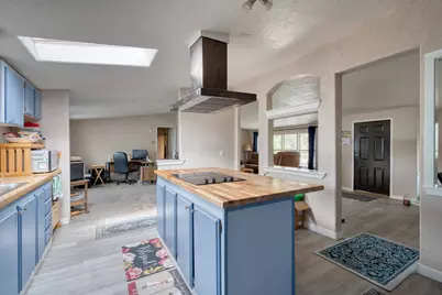 4715 NW 49th Lane, Redmond, OR 97756 - Photo 3