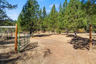 24100 E Evans Creek Road, White City, OR 97503 - Photo 97