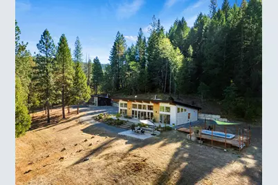 24100 E Evans Creek Road, White City, OR 97503 - Photo 11