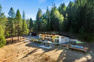 24100 E Evans Creek Rd, White City, OR 97503 - Photo 11