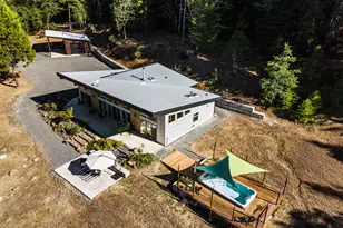 24100 E Evans Creek Rd, White City, OR 97503 - Photo 109