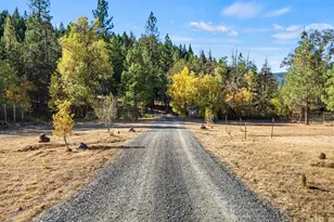 24100 E Evans Creek Rd, White City, OR 97503 - Photo 101