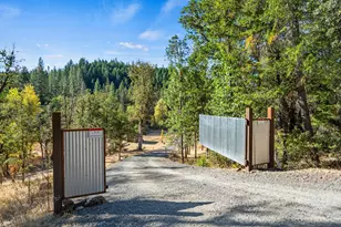 24100 E Evans Creek Rd, White City, OR 97503 - Photo 107