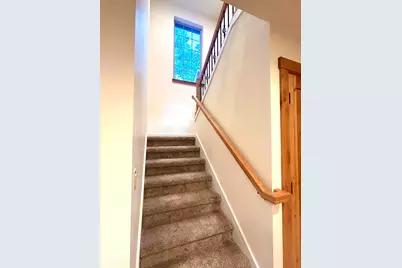 337 W Jefferson Avenue, Sisters, OR 97759 - Photo 13