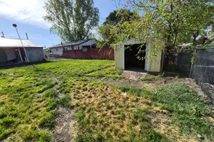 785 NW Beaver St, Prineville, OR 97754 - Photo 29