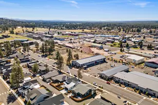 282 W Lundgren Mill Dr, Sisters, OR 97759 - Photo 39