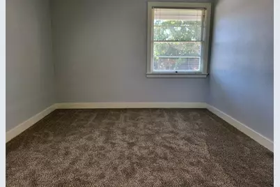 1204 W Main Street, Medford, OR 97501 - Photo 21