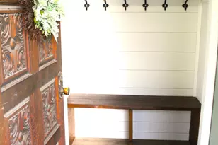 2003 Carlson Dr, Klamath Falls, OR 97603 - Photo 3