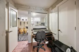 2336 Table Rock Rd, Medford, OR 97501 - Photo 65