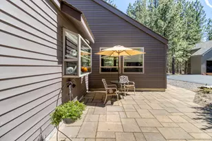 13582 Hollyhock, Black Butte Ranch, OR 97759 - Photo 5