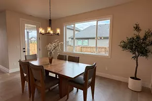 21409 SE Krakatoa Ct, Bend, OR 97702 - Photo 13