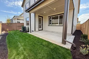 21409 SE Krakatoa Ct, Bend, OR 97702 - Photo 27