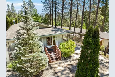 5648 Foothill Blvd #26, Grants Pass, OR 97526 - Photo 37