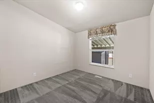 5648 Foothill Blvd, Grants Pass, OR 97526 - Photo 23