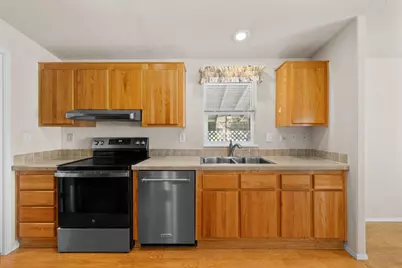 5648 Foothill Blvd #26, Grants Pass, OR 97526 - Photo 17