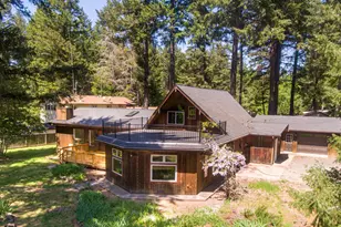 140 Bonanza Dr, Selma, OR 97538 - Photo 3