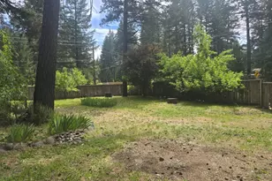 140 Bonanza Dr, Selma, OR 97538 - Photo 17