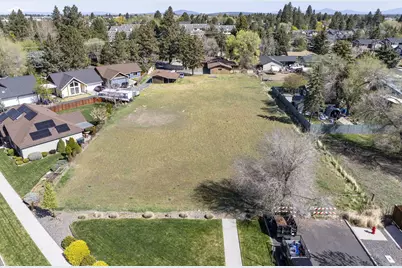 2640 NE 8th Street, Bend, OR 97701 - Photo 15