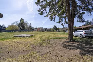 2640 NE 8th St, Bend, OR 97701 - Photo 31