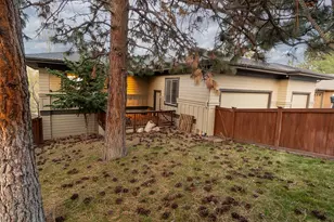 3143 NW Craftsman Dr, Bend, OR 97703 - Photo 29