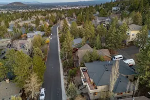 3143 NW Craftsman Dr, Bend, OR 97703 - Photo 41